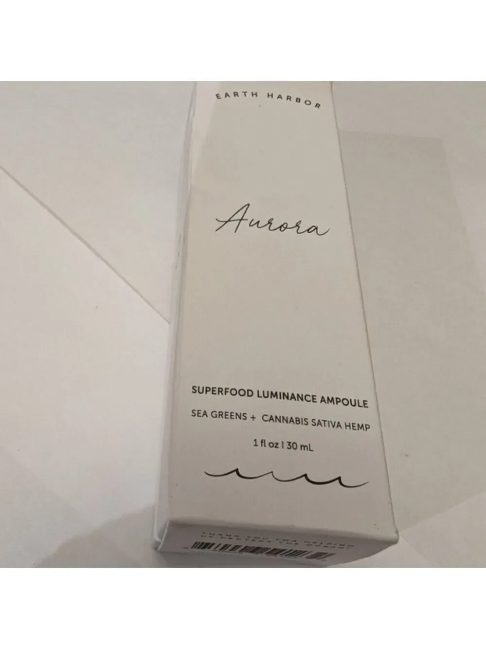 NIB Earth Harbor Aurora Super  luminance Serum 1 fl oz 30 ml